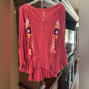 Free People Embroidered Boho Peasant Top S/M
